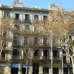 Center Gran Via Hotel *