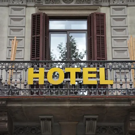 Center Gran Via * Barcelona