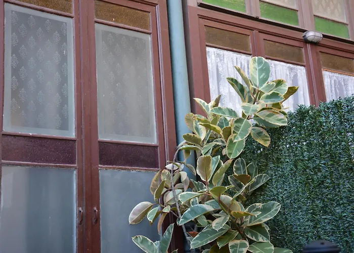 Center Gran Via Hotell *