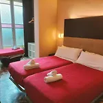 Center Gran Via Hotel *