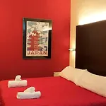 Center Gran Via Hotel *